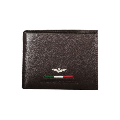 Elegant Leather Wallet with Sleek Compartments